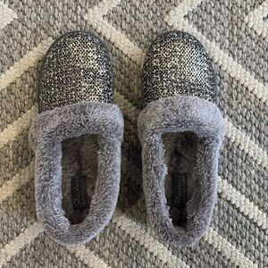 Sketchers Sparkle Slippers Women’s size 7.5
